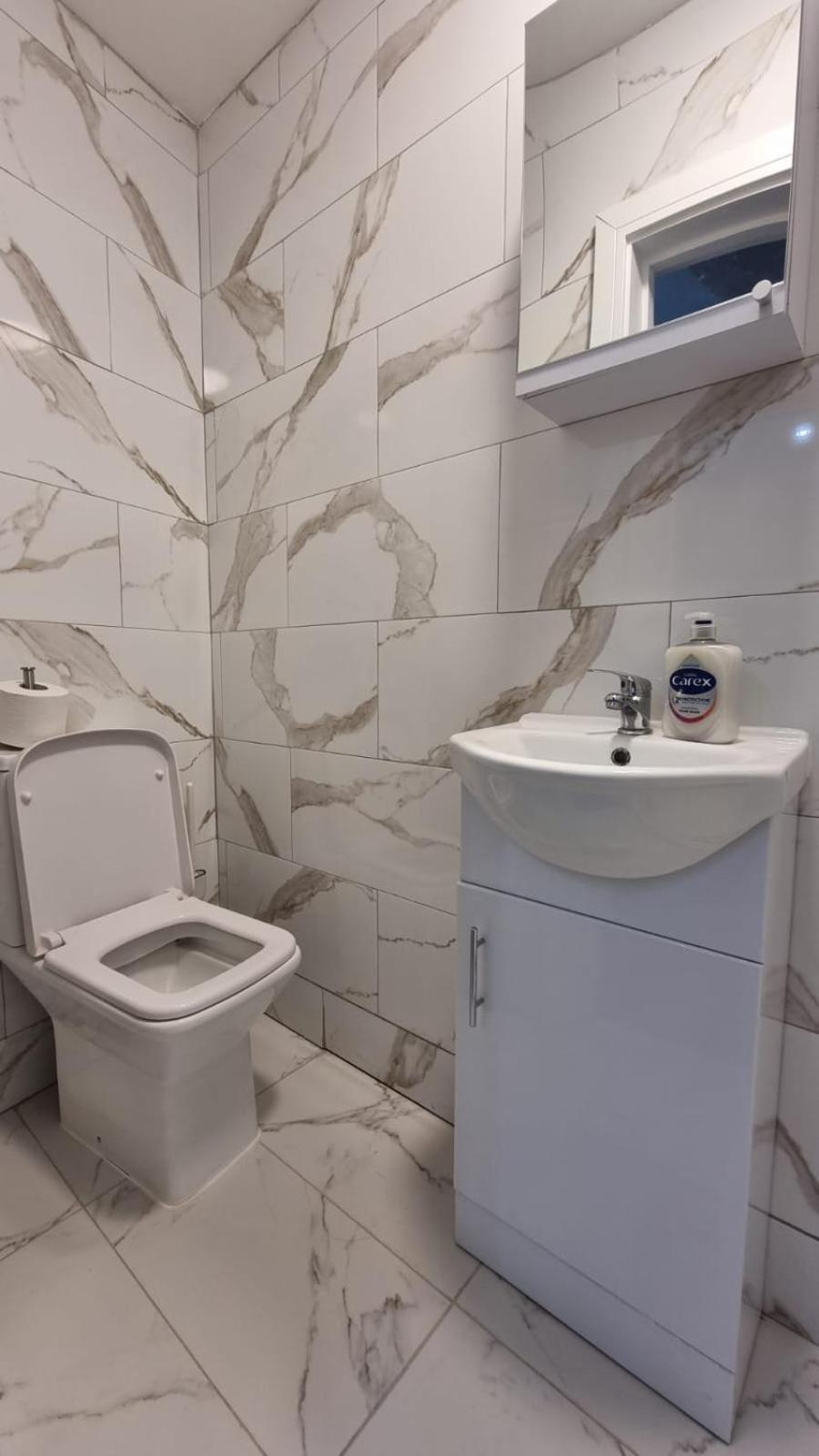 Brand New Flat Close To Turnpike Lane Tube Station Лондон Экстерьер фото